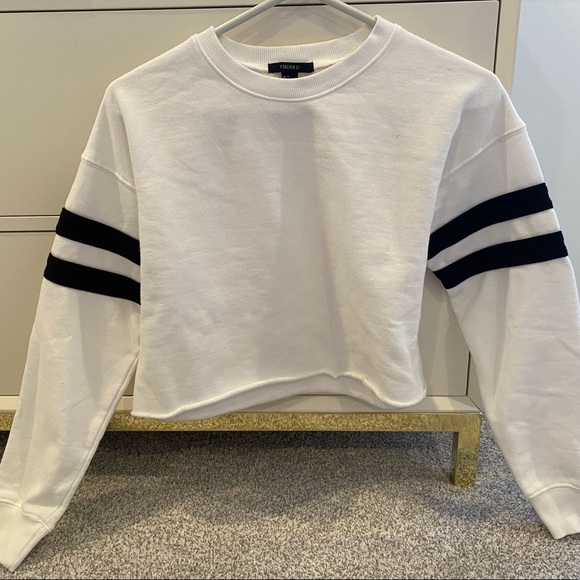 cropped white sweater - Picture 1 of 4